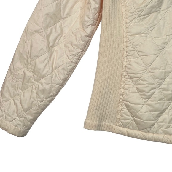 L.L. Bean XS Petite Women’s Yellow Lightweight Quilted Jacket - Picture 10 of 15